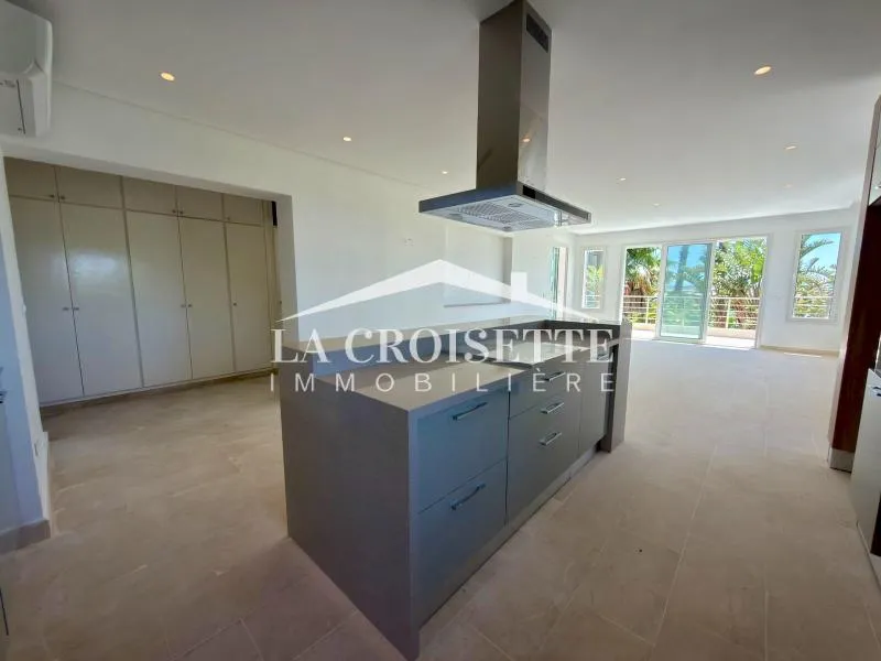 Appartement S+2 avec terrasse à Gammarth MAL2338