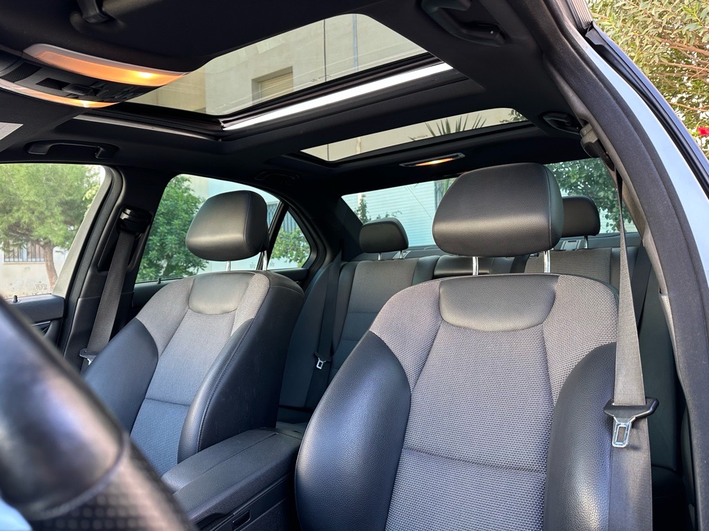 Mercedes c180 phase 2 kit amg importé pack night 1.6l 274