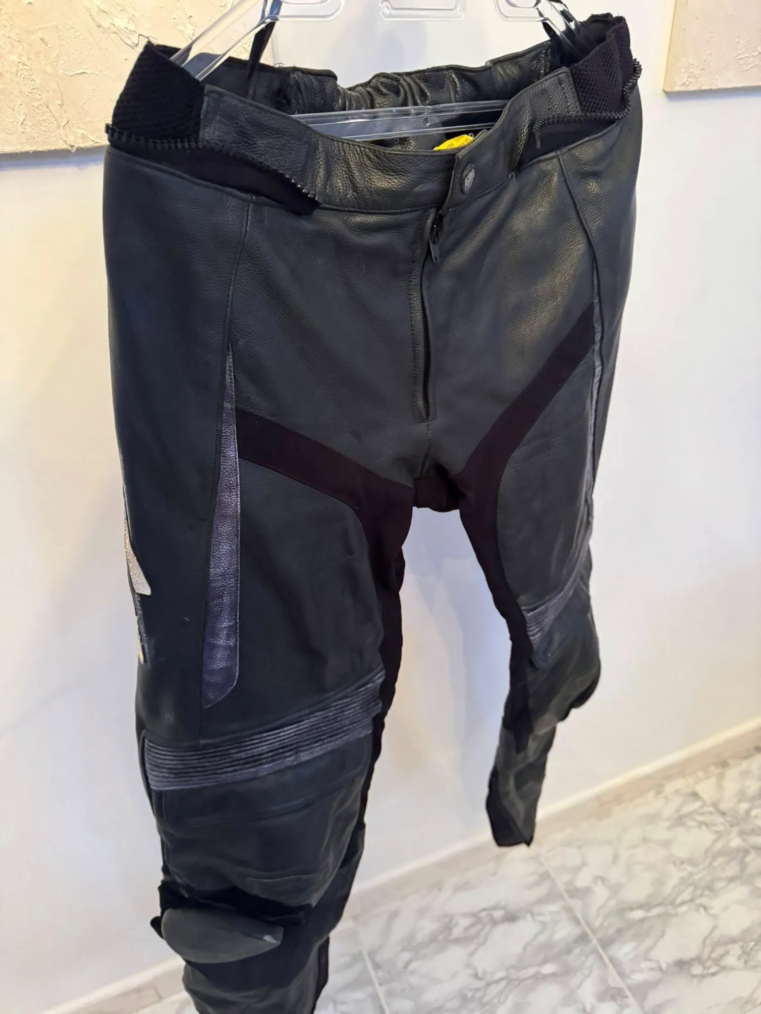 Pantalon cuir en protection  I   MOTARD
