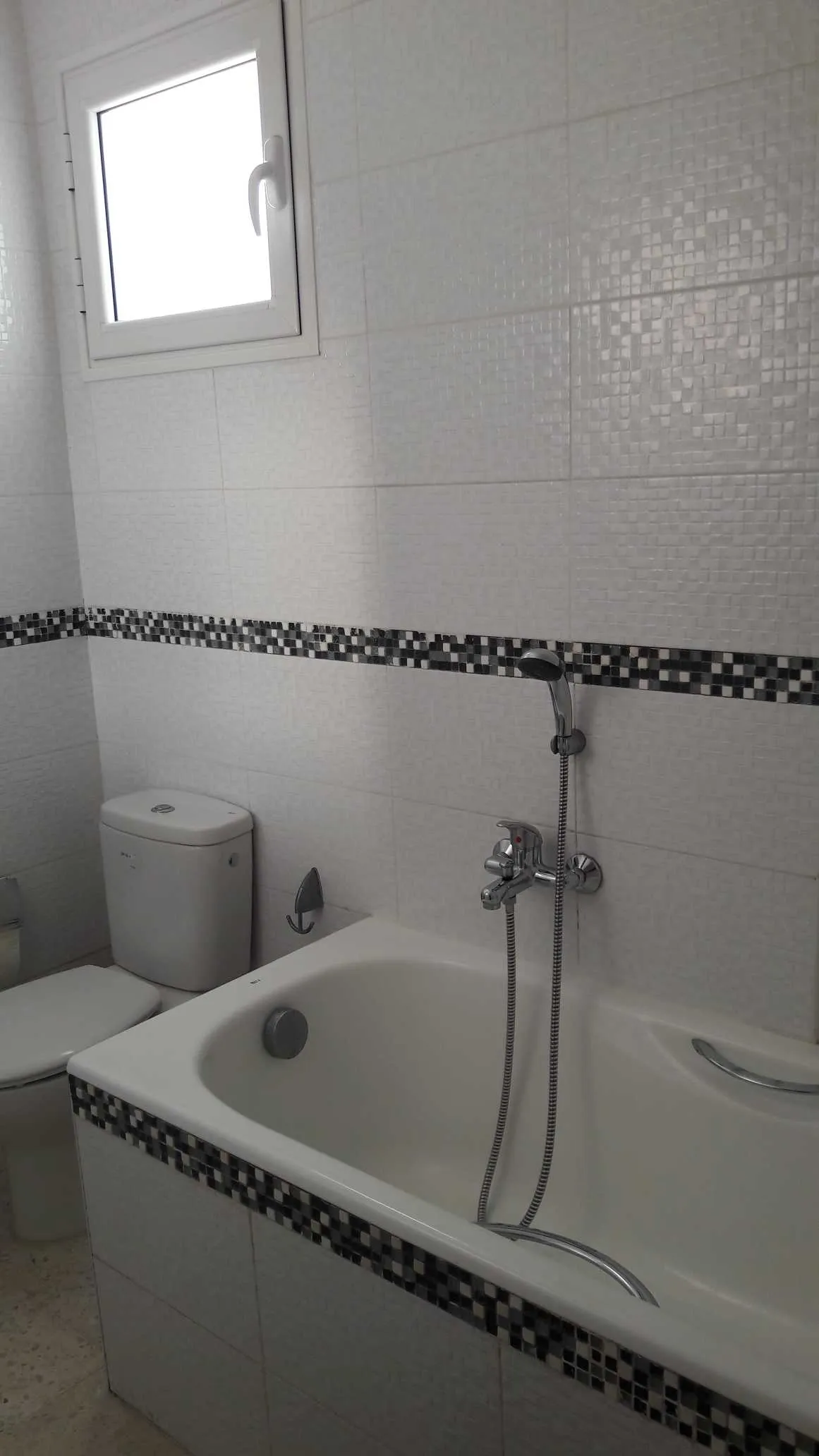 coquette  appartement a manar 2
