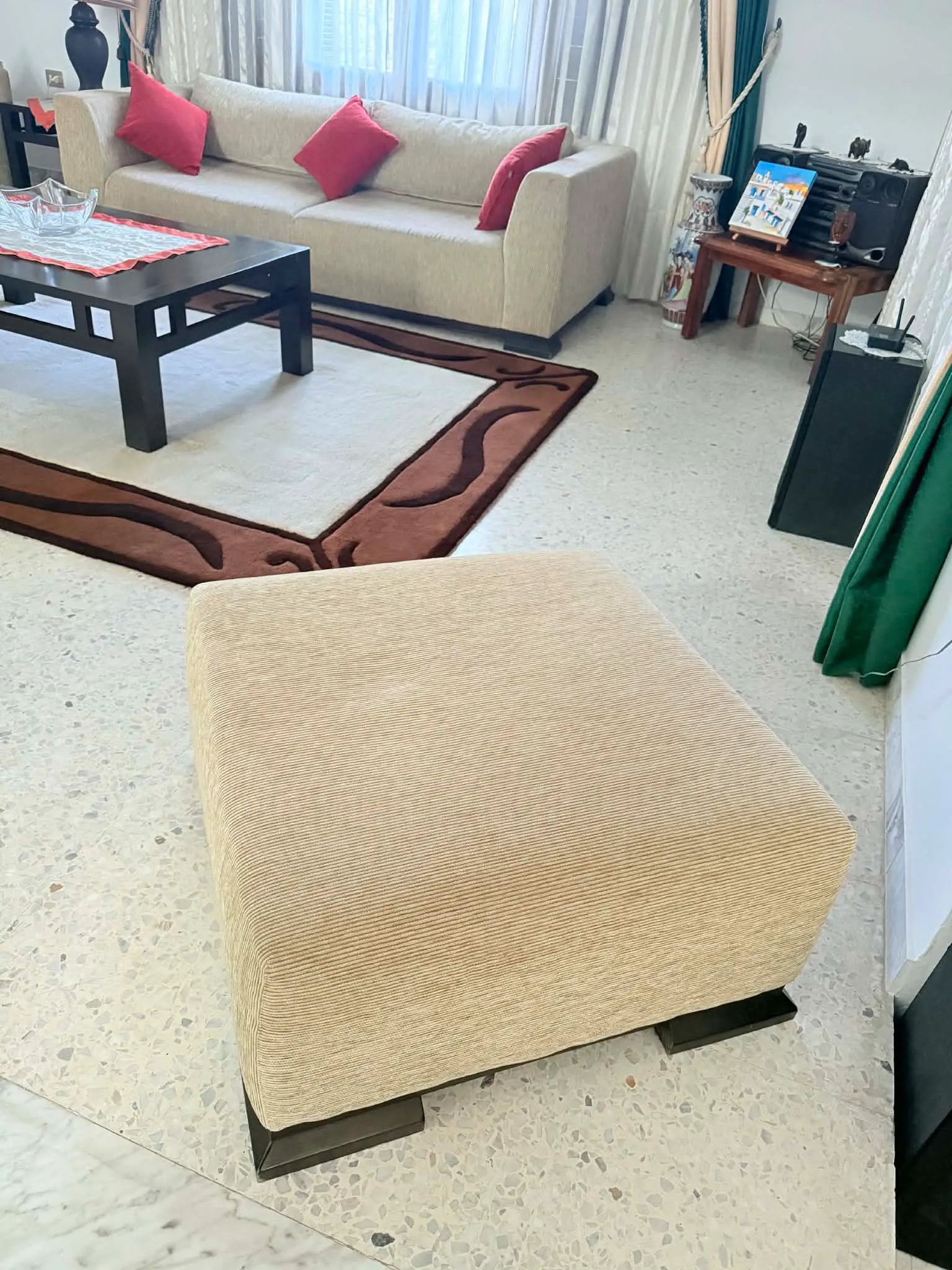 A vendre salon "art sud"