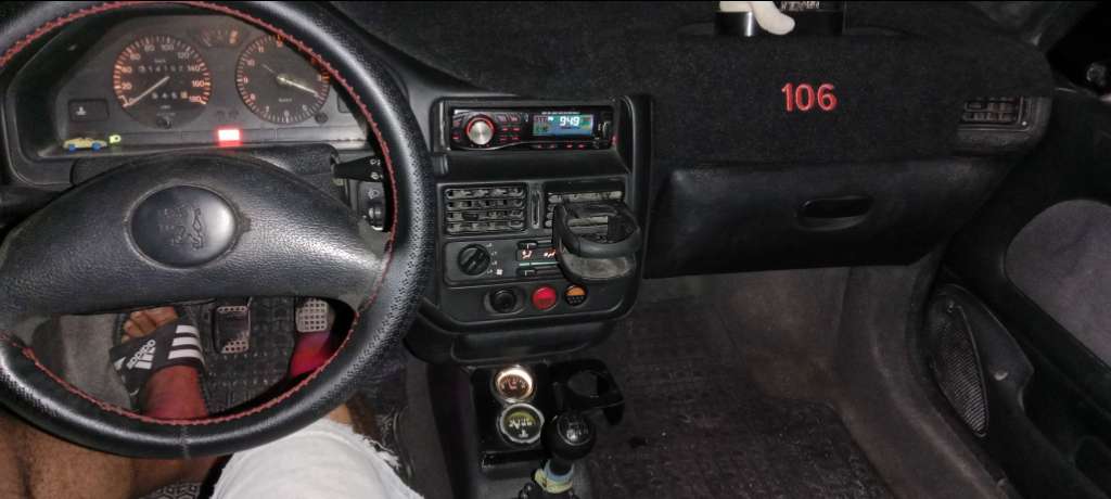 Peugeot 106