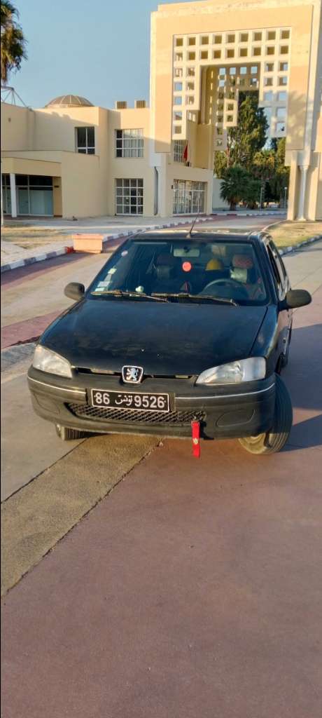 Peugeot 106