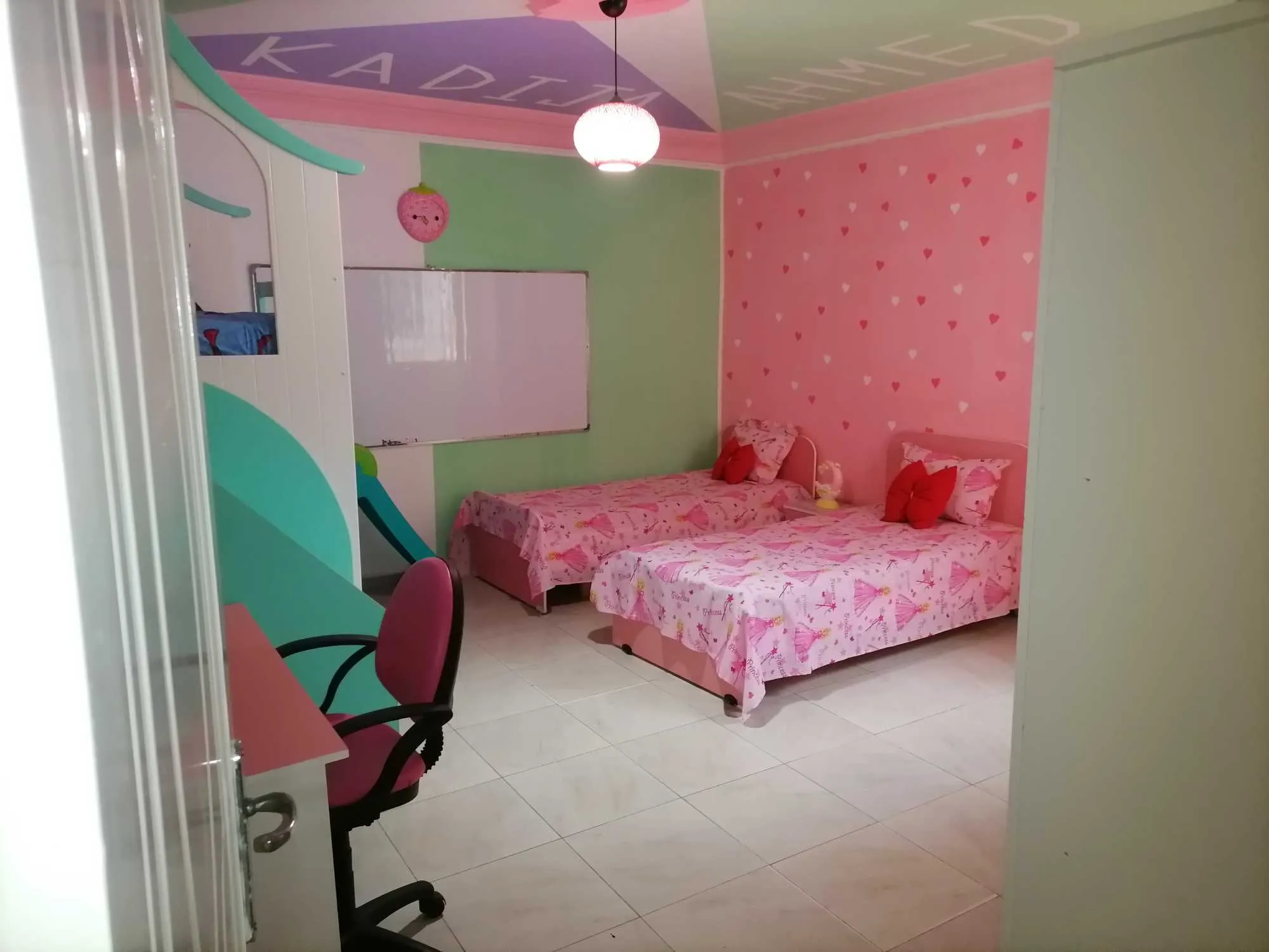 للبيع شقة أمام مبيت سقانص 