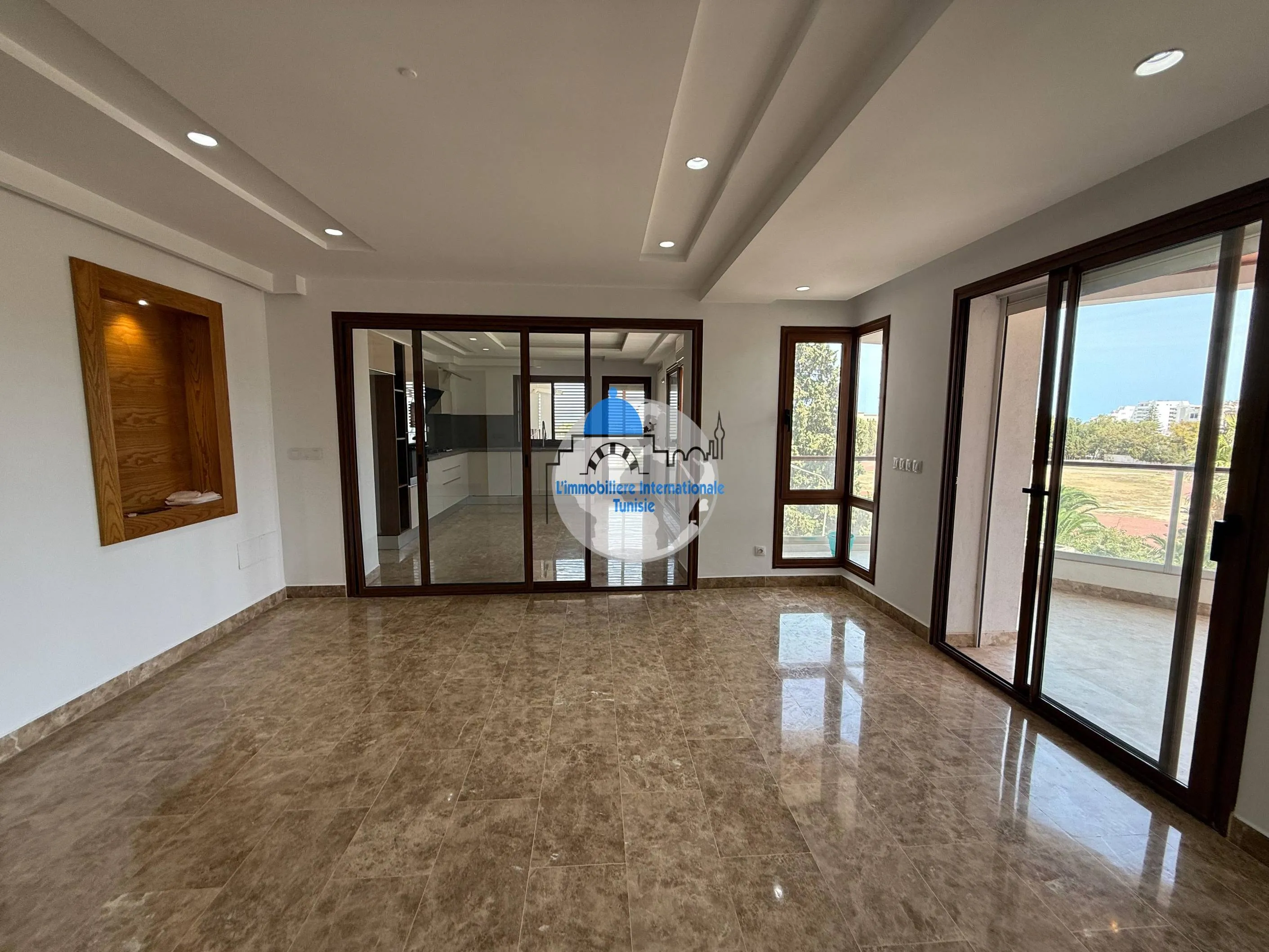 à louer un appartement en S+2 en zone touristique à Sousse