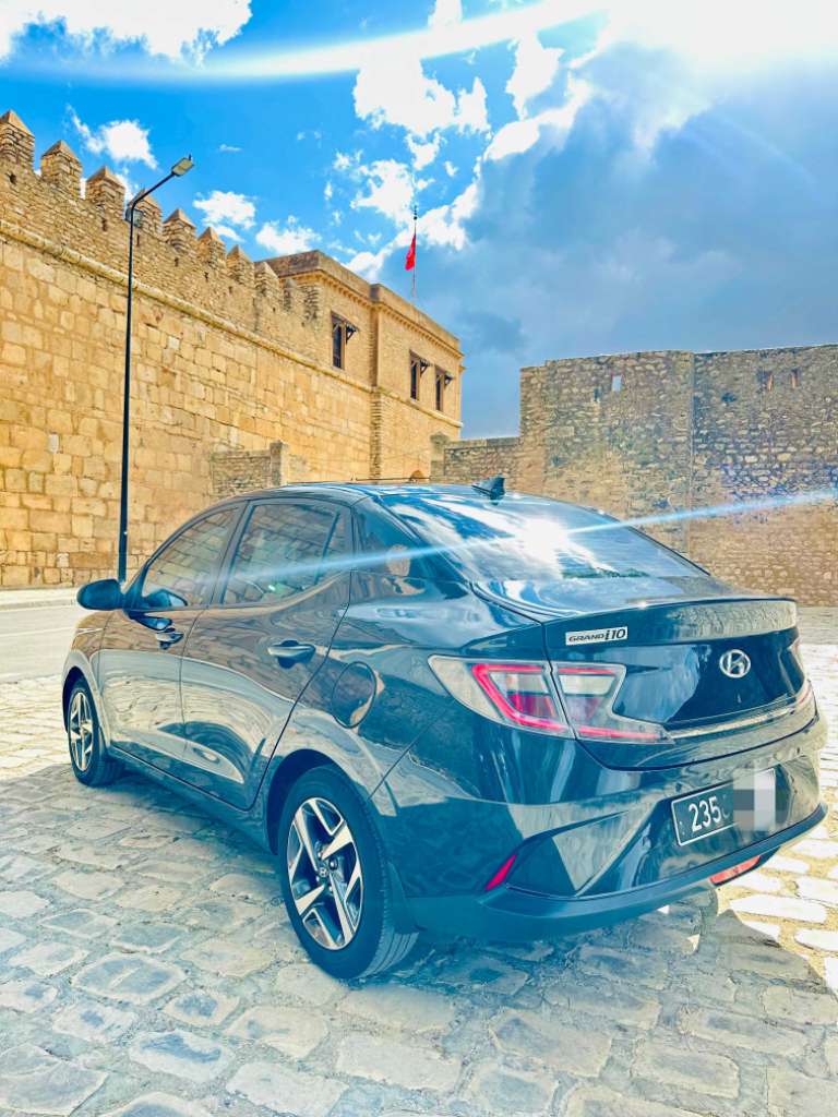 Hyundai i10 Sedan