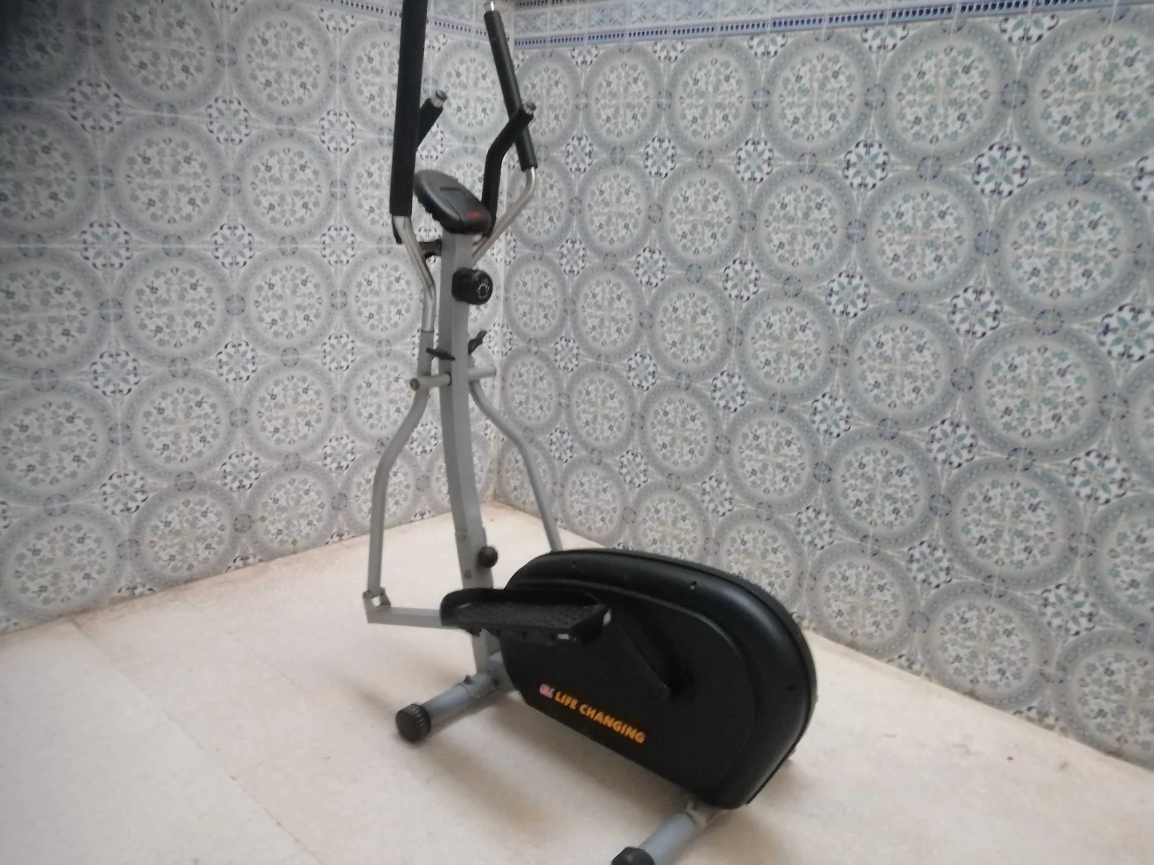 À vendre vélo d'appartement 