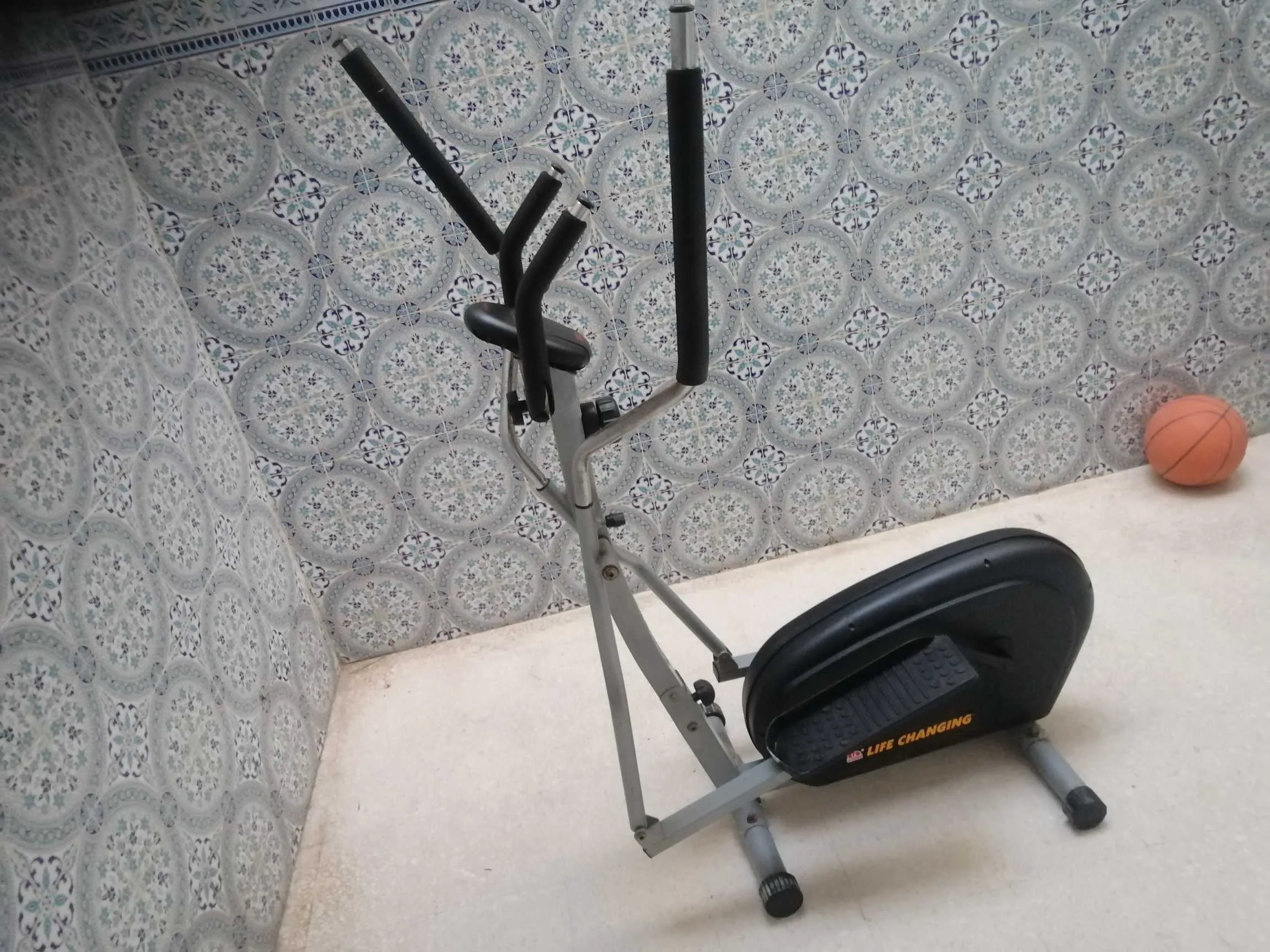 À vendre vélo d'appartement 