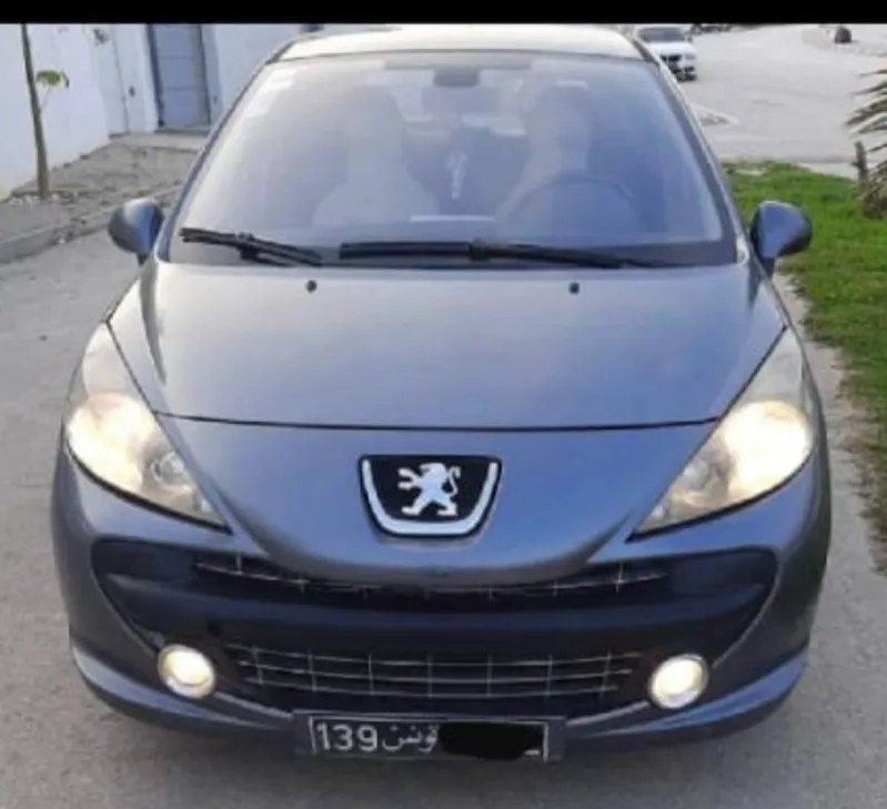 À vendre Peugeot 207
