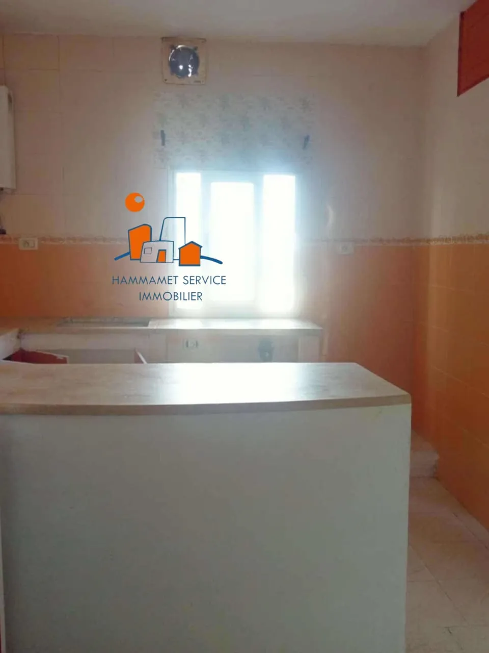 À vendre un appartement S+2 en plein centre ville Hammamet