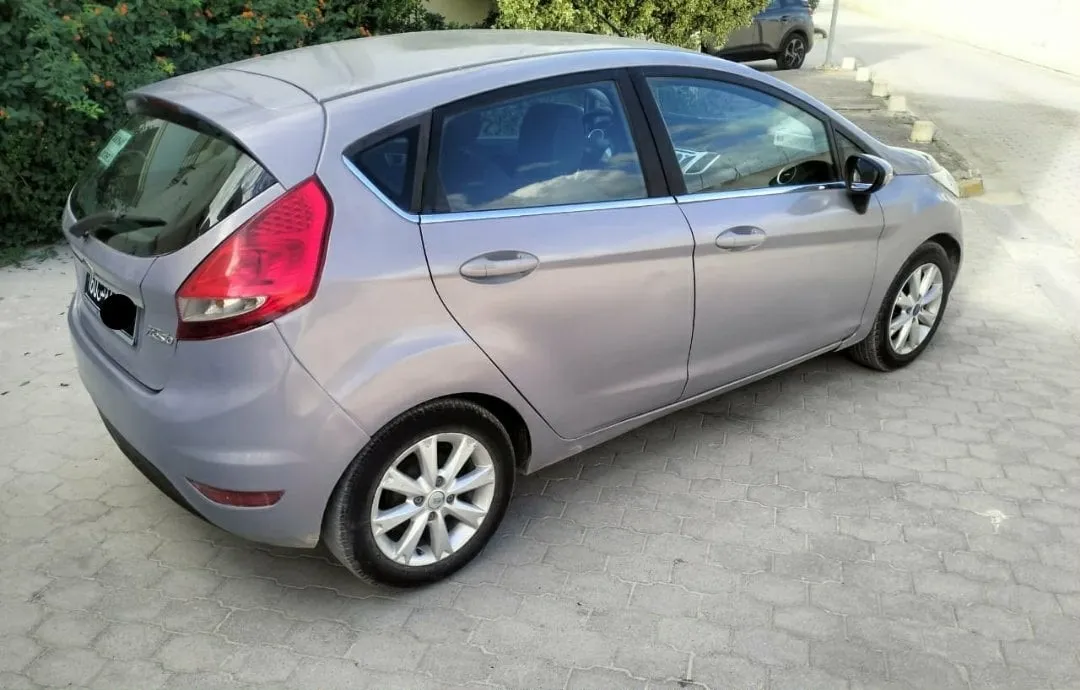 Ford Fiesta Titanium 2012