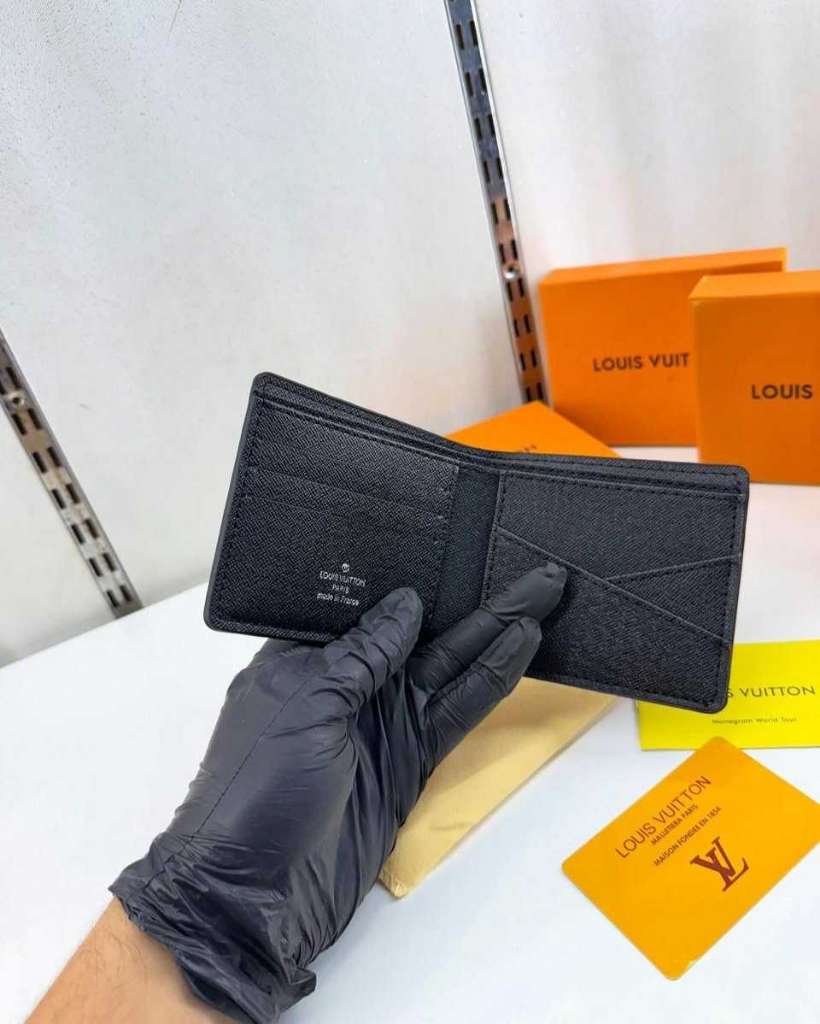 LOUIS VUITTON MONOGRAM WALLET