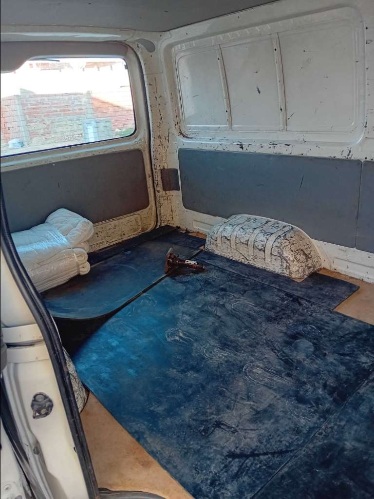 Toyota hiace 3 places