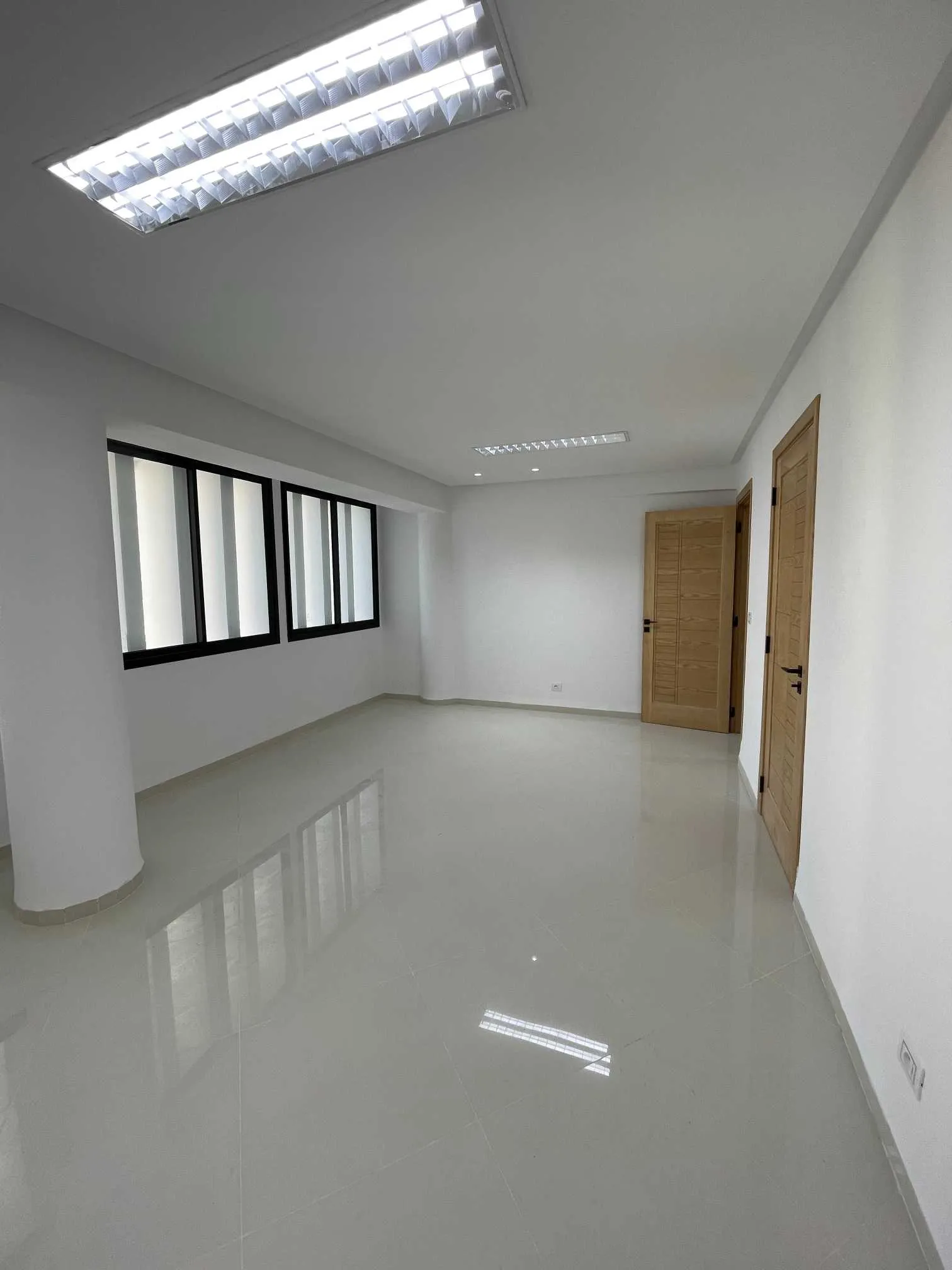 À louer – Bureaux neufs S+1 et S+2 à Monastir Centre-Ville