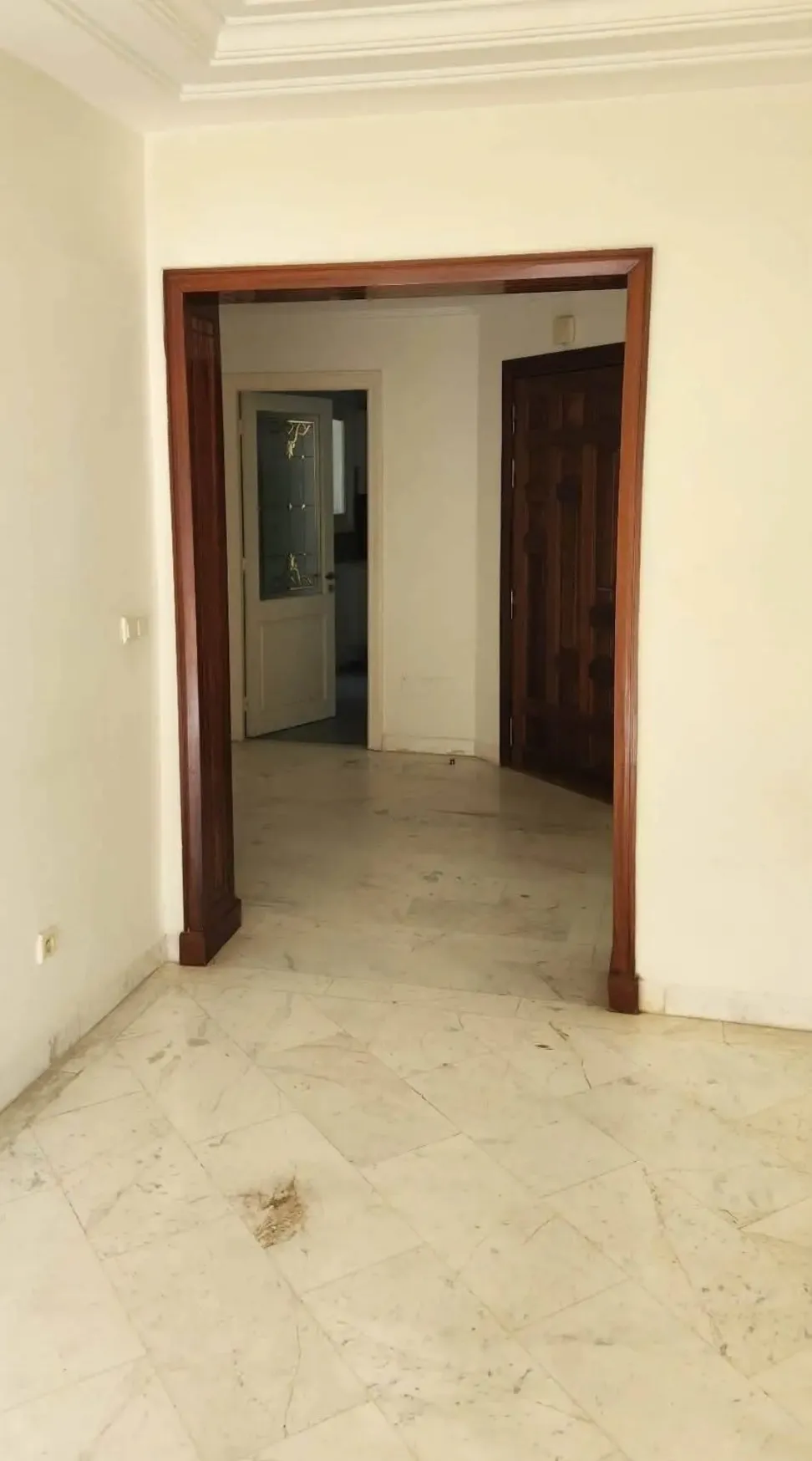 Location S2 vide à Cité Les Palmiers