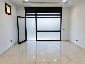 À LOUER – LOCAL COMMERCIAL NEUF DE 42 M² À L’AOUINA