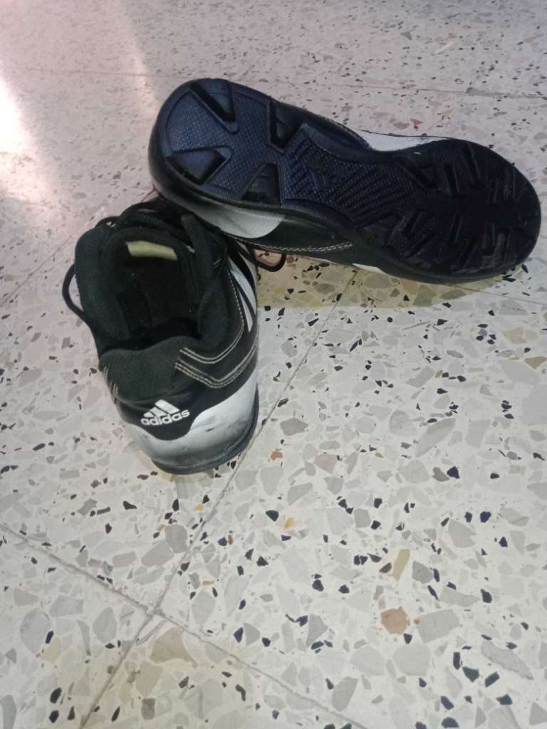 Crampon Adidas 