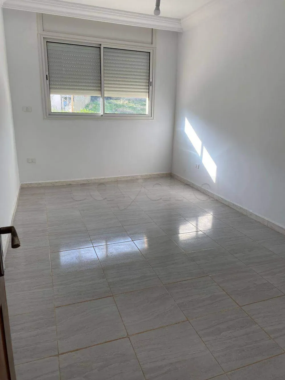 A louer un Appartement à Ain mariem bizerte .