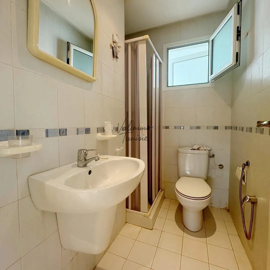 A Vendre Appartement S+4 à Jardin d'el Menzah