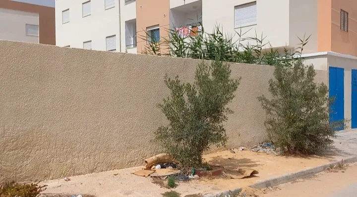 ارض ممتازة في صفاقس للبيع