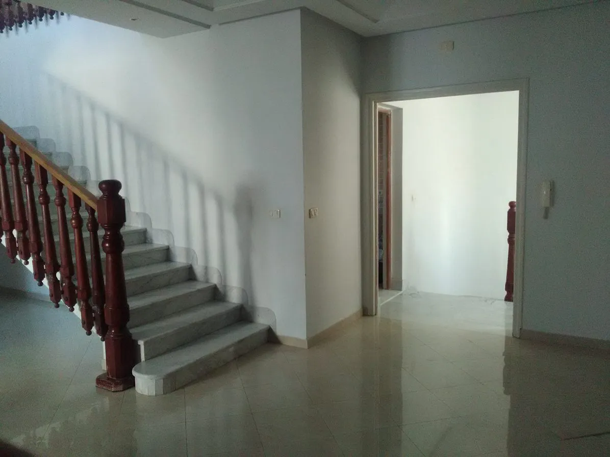 منزل للسكن أو للاستعمال التجاري