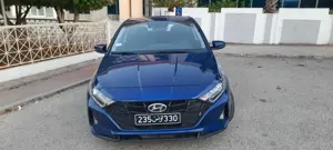 Hyundai i20 etat origine 4cylindres 5cv essence 1.2L faible km Tl :28431642