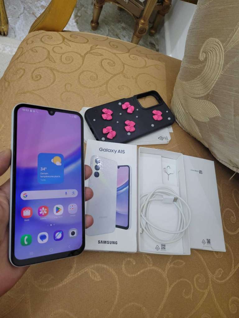 samsung a15 ram 8g stockage 256g 
