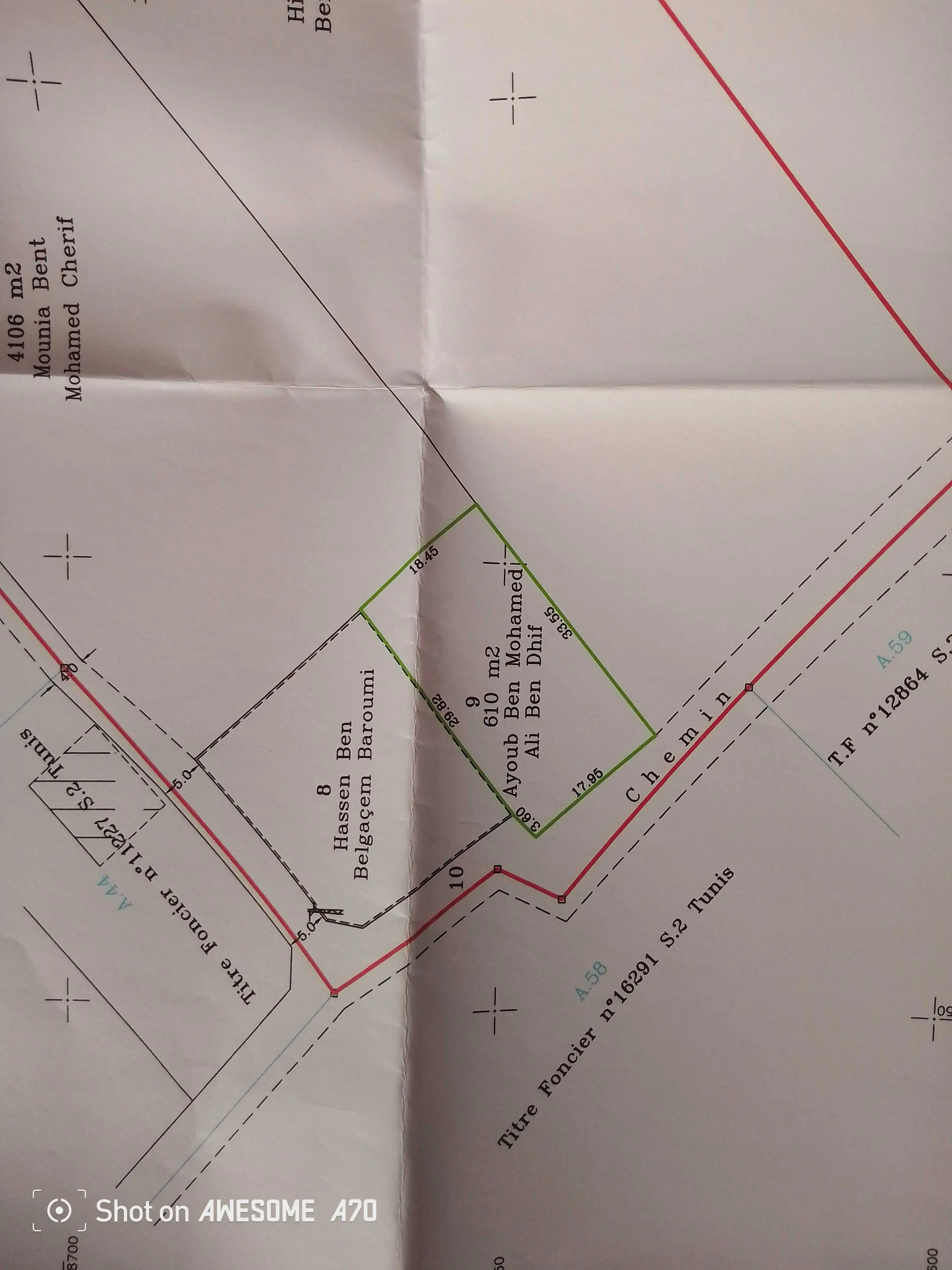 Un terrain à vendre