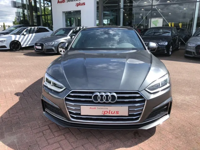 AUDI A5 SLINE