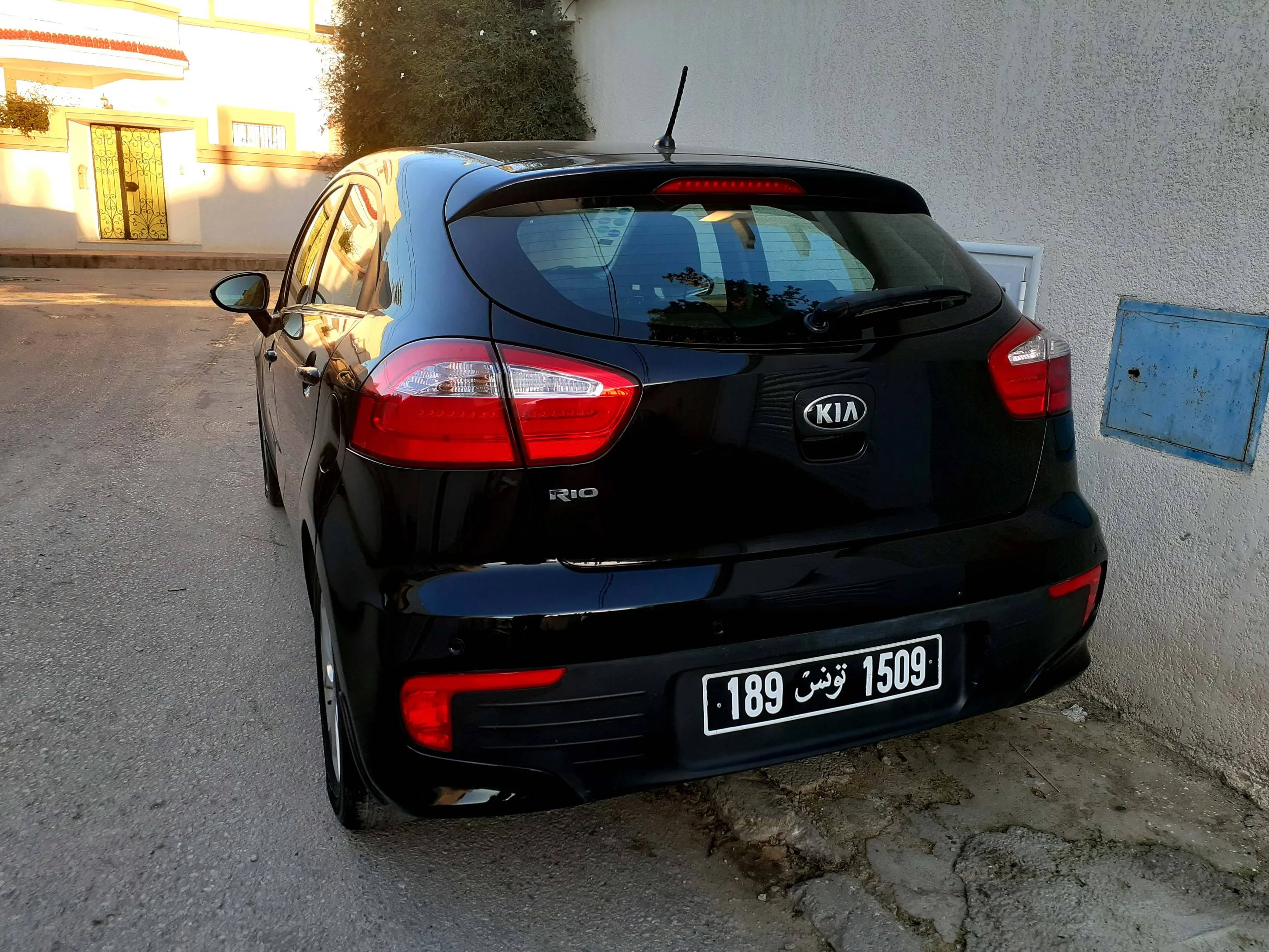 kia rio 80km série 189  تسجيل أول
