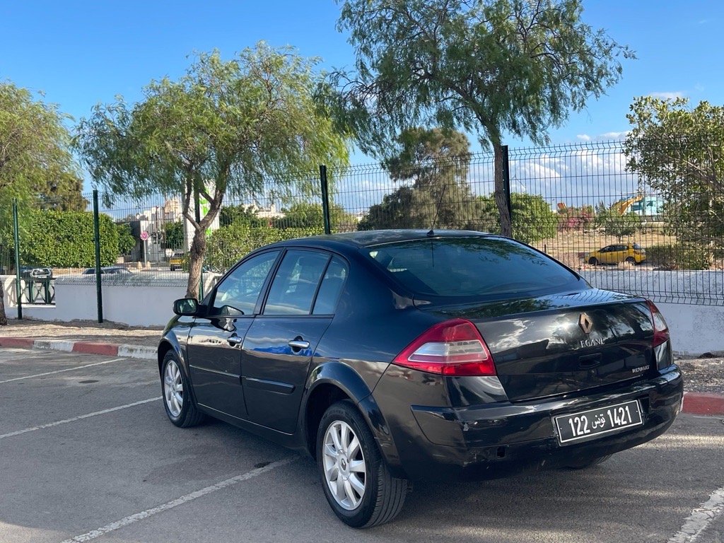 Une belle Megane Dci 1.5 đłđ±đ