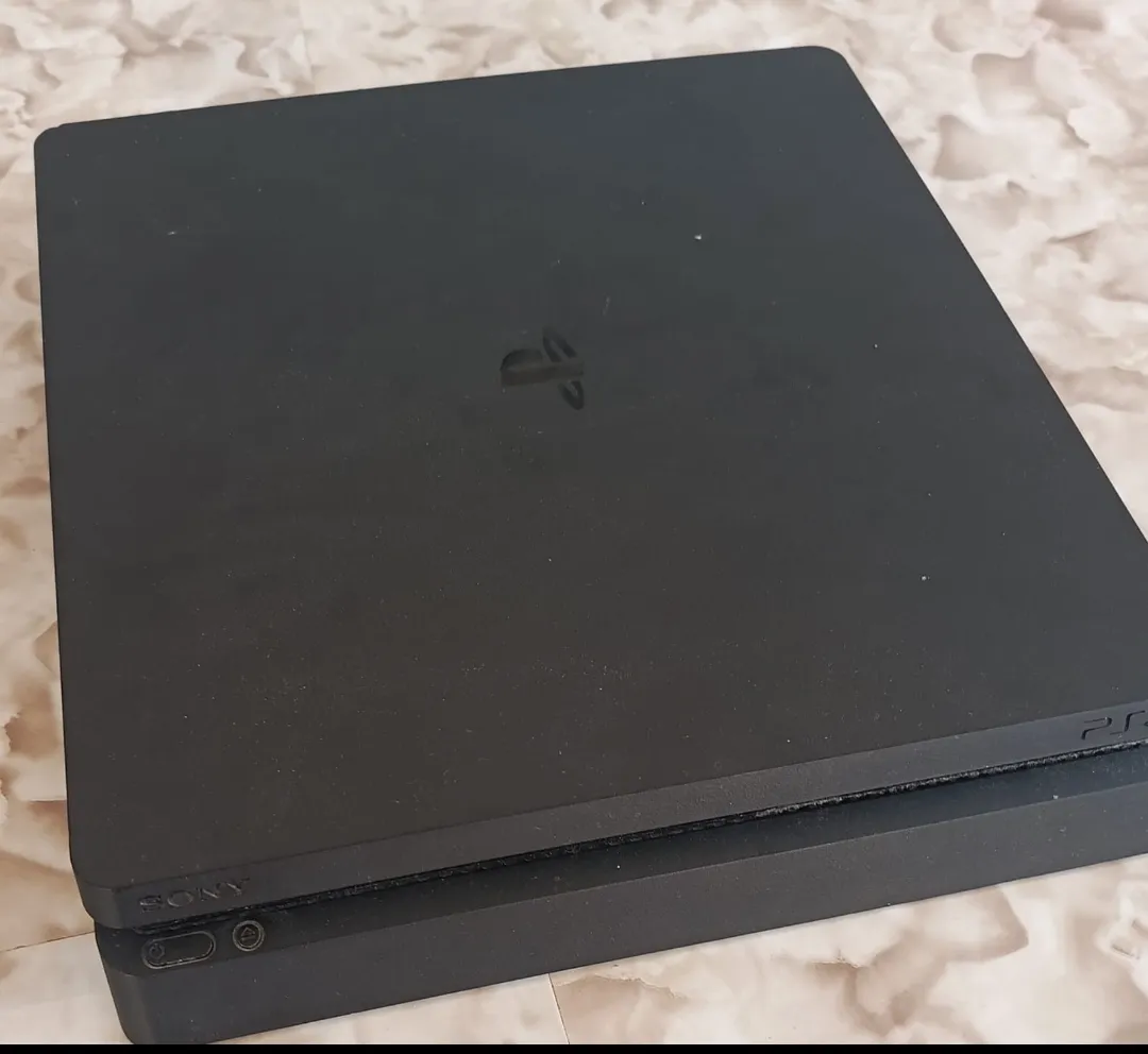 PS4 450DT