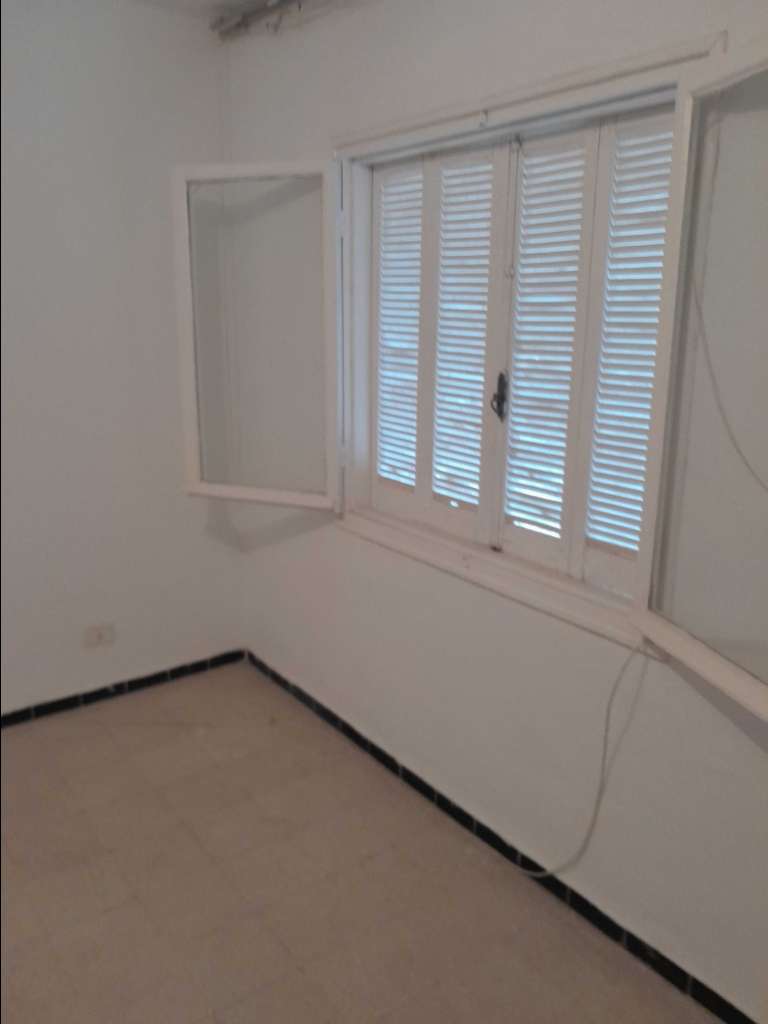 A louer appartement au 4ème étage à cite nozha Ariana 