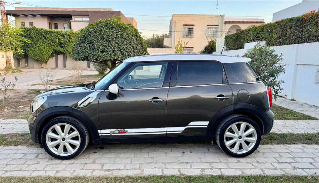 MINI COOPER COUNTRYMAN BOÎTE AUTO