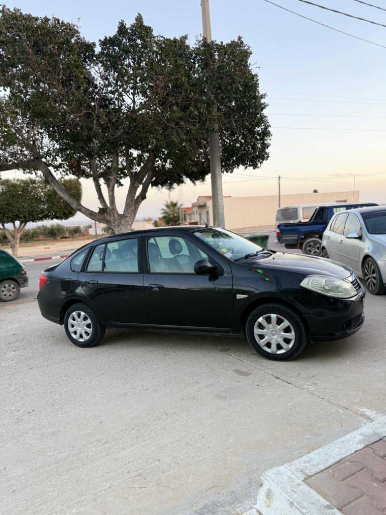 Renault symbol 🪬تسجيل أول🪬