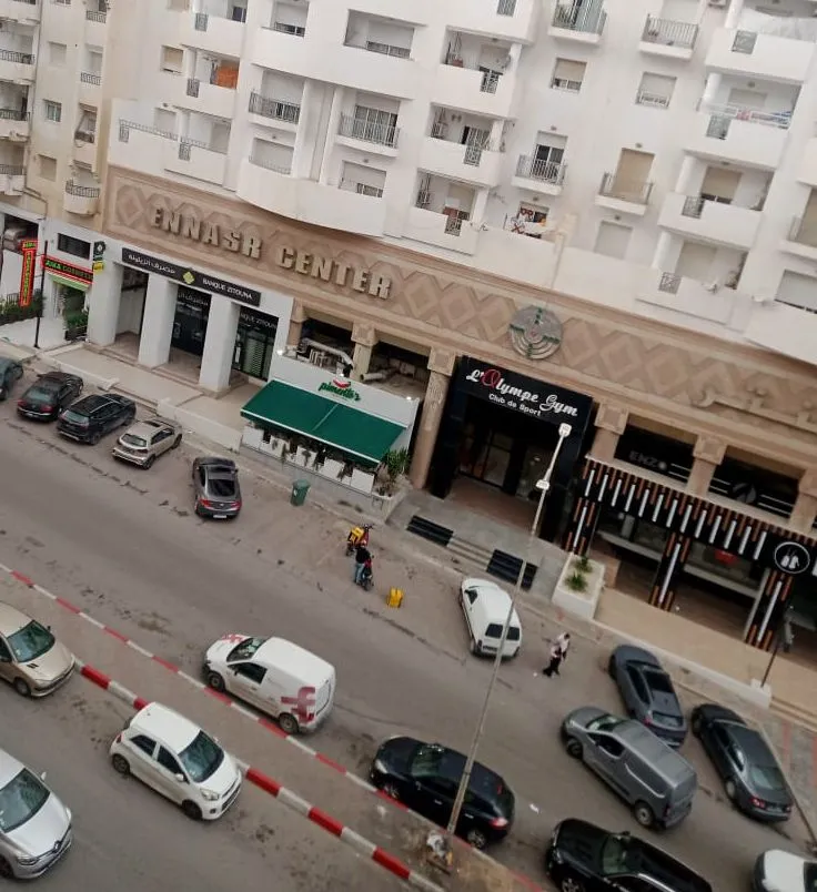 cité Ennasr S+3 MEUBLÉ location à l'année 