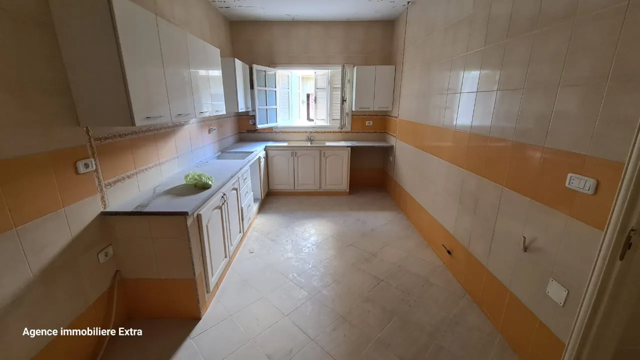 Location Rez de chausséé à Beni khiar