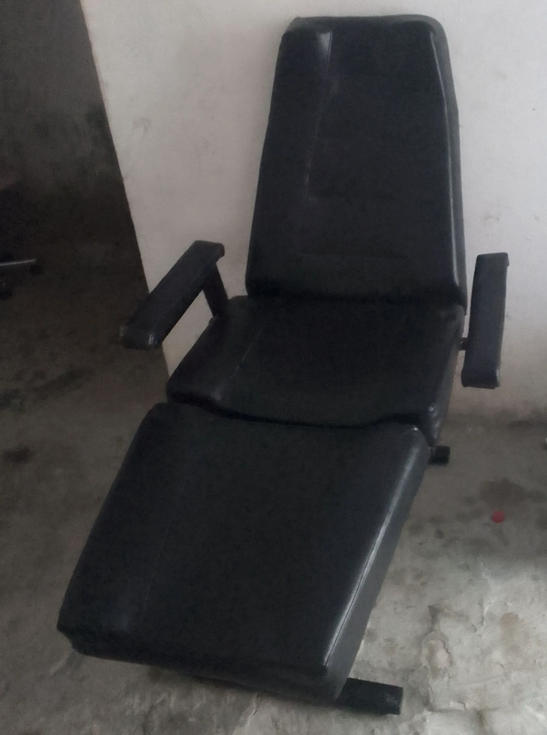 Table soin ممكن التوصيل