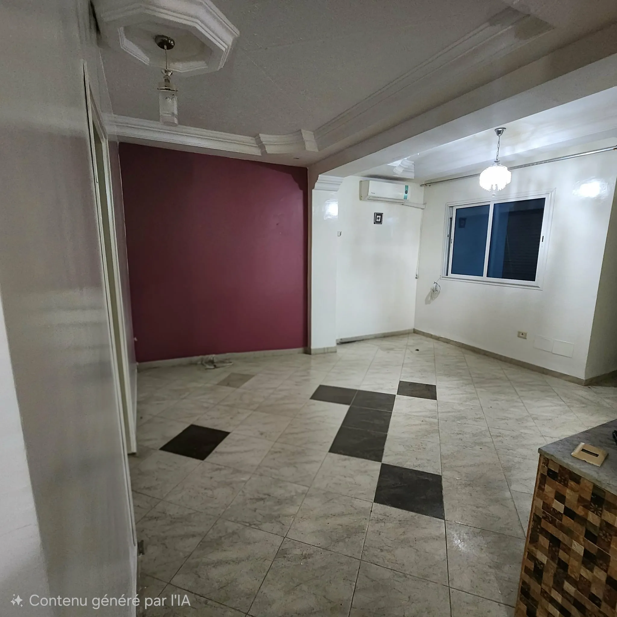 A louer étage indépendant d'une maison située à Omrane Supérieur près de l'ecole privée Palmaress