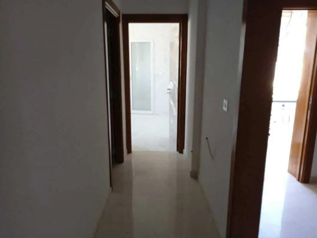 un appartements s+2 au 2éme étage(sans ascenseur) a louer a bardo prés de california gym