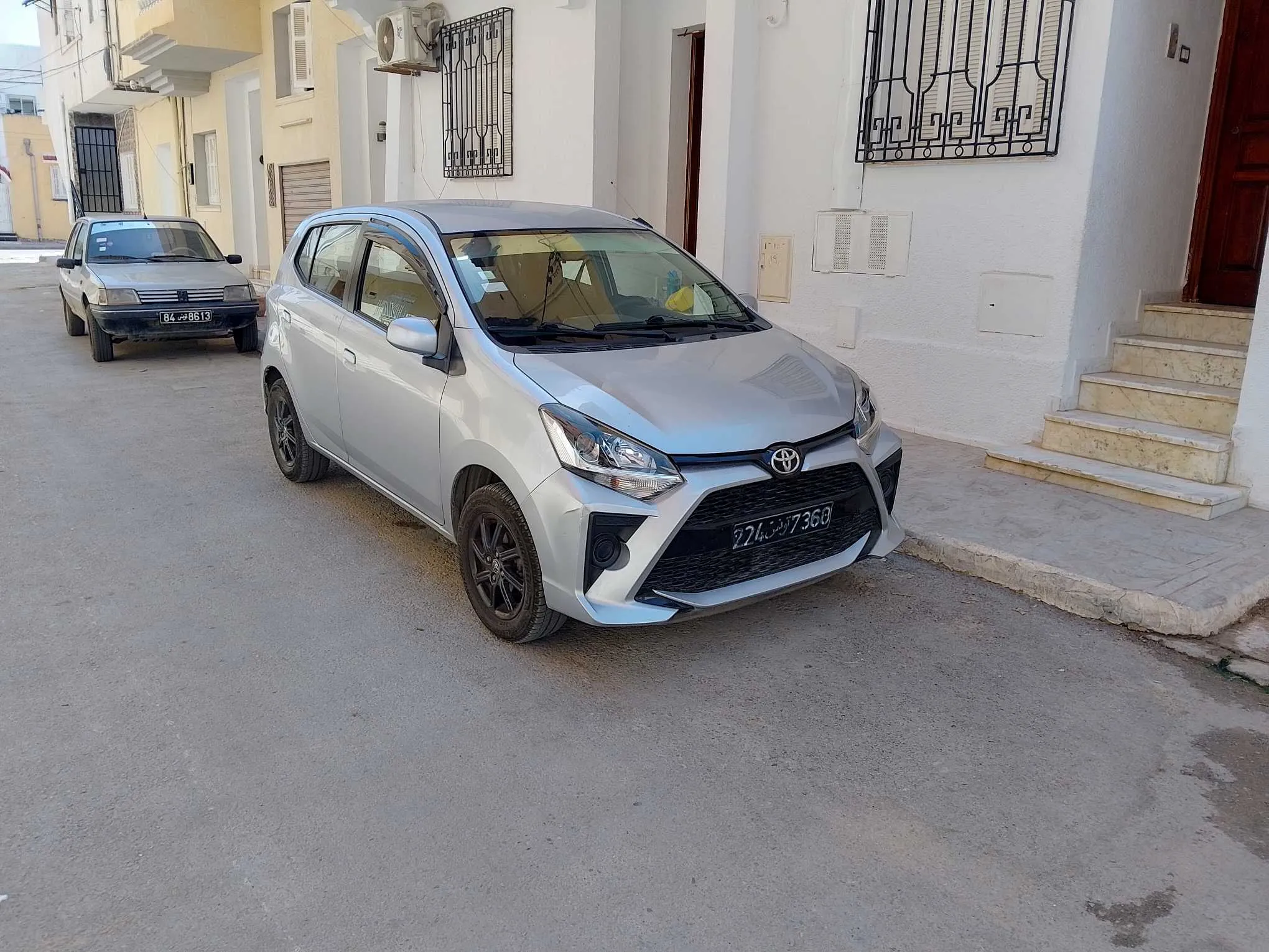 toyota agya très propre