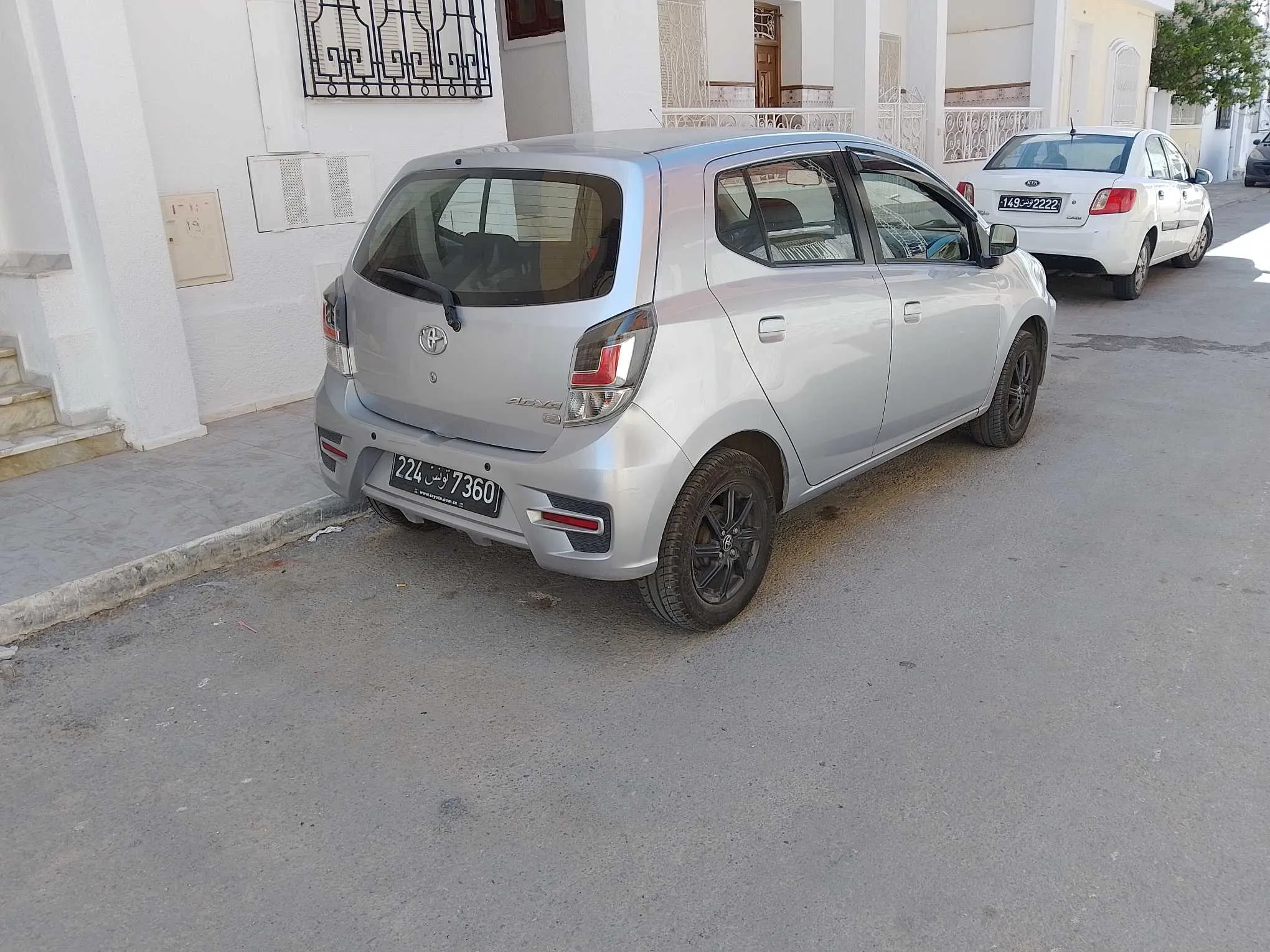toyota agya très propre