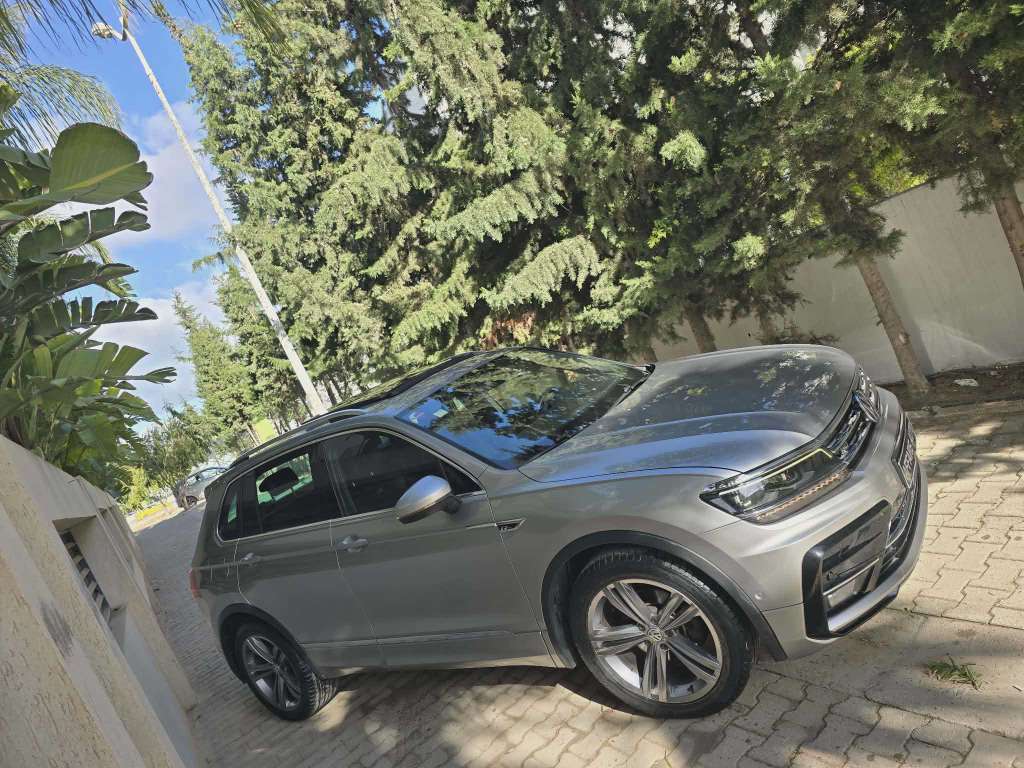 🔥 Tiguan R Line  2018 essence boite auto 🔥
   ⛔️ on accepte l échange des voitures ⛔️
