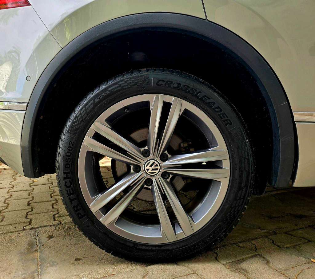 🔥 Tiguan R Line  2018 essence boite auto 🔥
   ⛔️ on accepte l échange des voitures ⛔️
