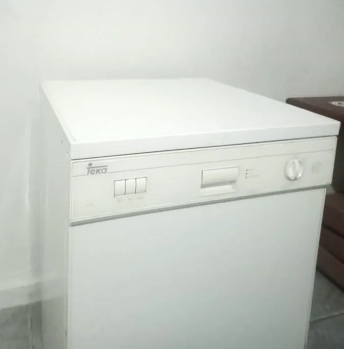 machine à vaisselle ممكن التوصيل 