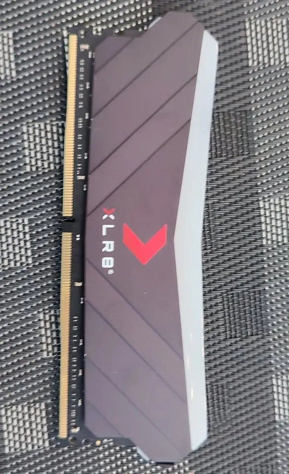 Mémoire RAM 64Go (4x16Go) DDR4 - 3200Mhz 