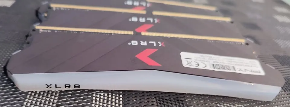 Mémoire RAM 64Go (4x16Go) DDR4 - 3200Mhz