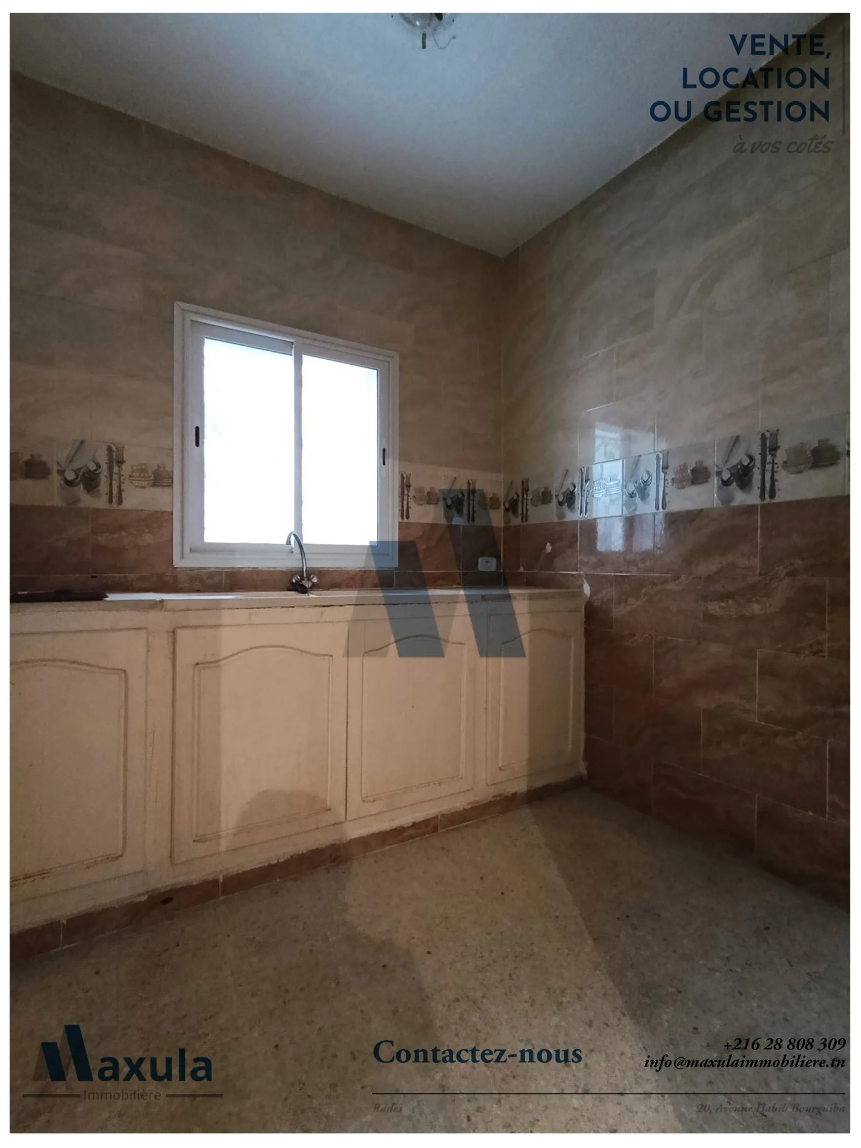 À VENDRE IMMEUBLE DE RAPPORT R+2 À RADES PLAGE