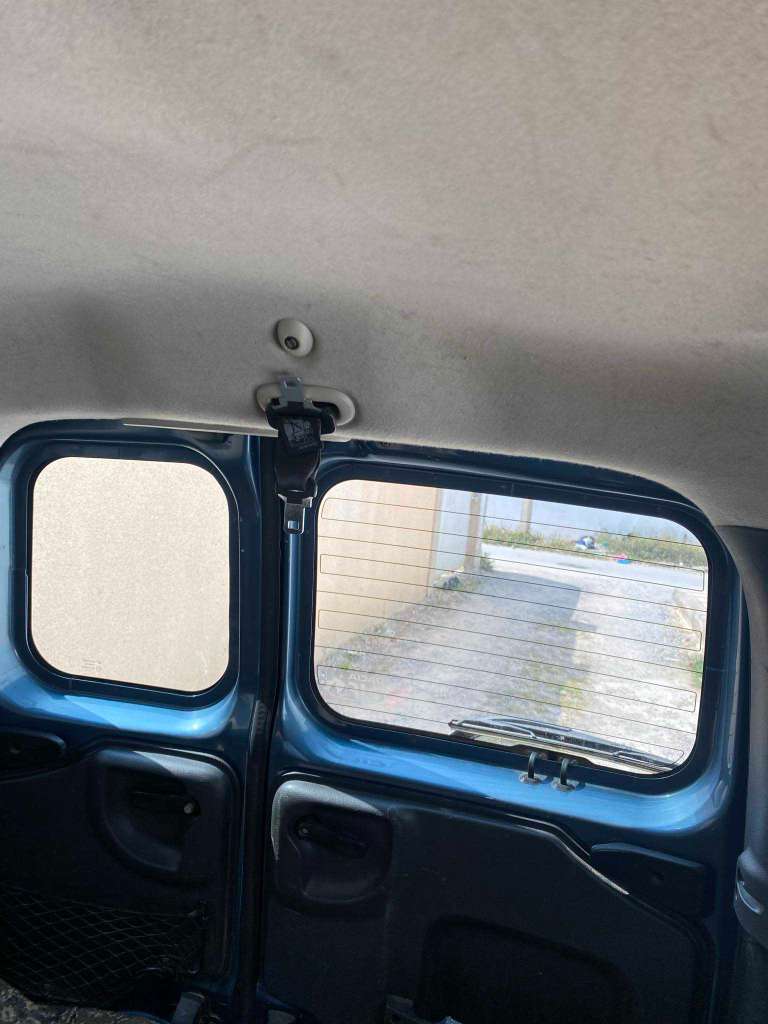 Vente voiture 5 places .