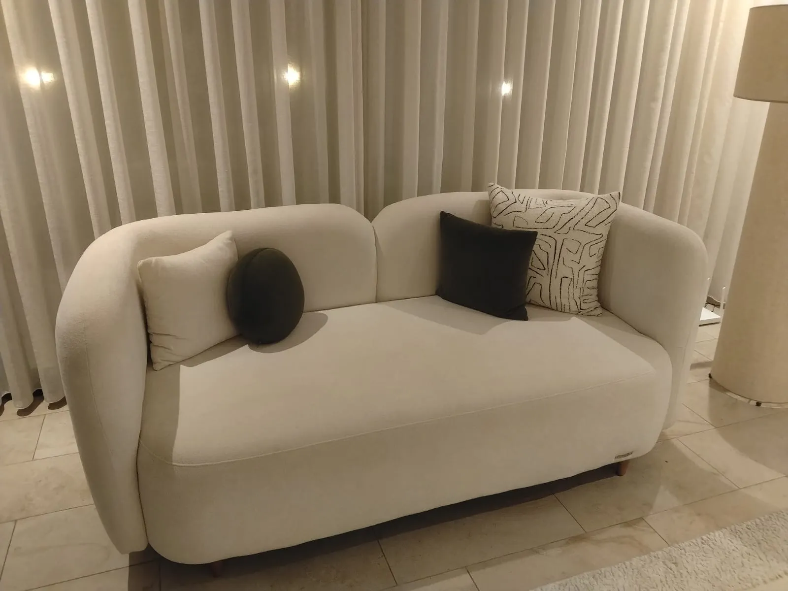 *✨ À vendre – Ensemble de salon Darling Gio